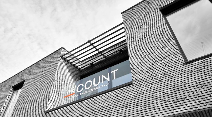 We Count belettering